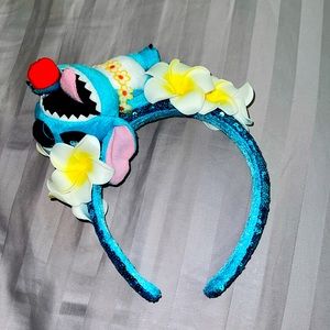 Disney Aulani Stitch Plumeria ears